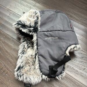 Levis Earflap faux fur hat,adjustable strap,quilt lined,warm winter protection